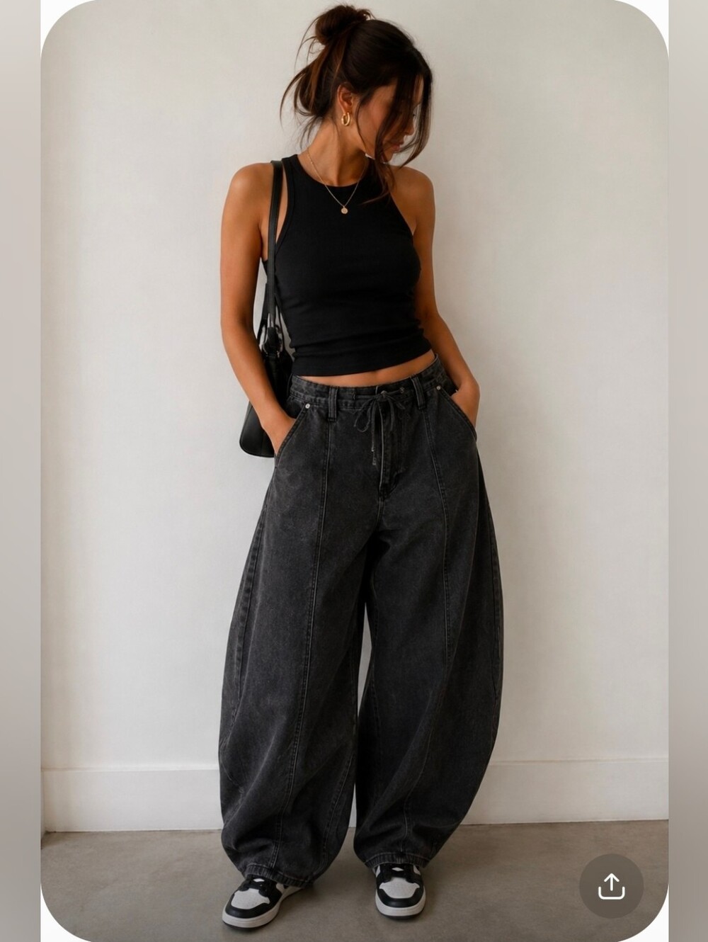 29. Vigoss Super Barrel Jeans With Stretch And Tie Waist
